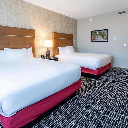 Drury Plaza Hotel Savannah بولِر المظهر الخارجي الصورة