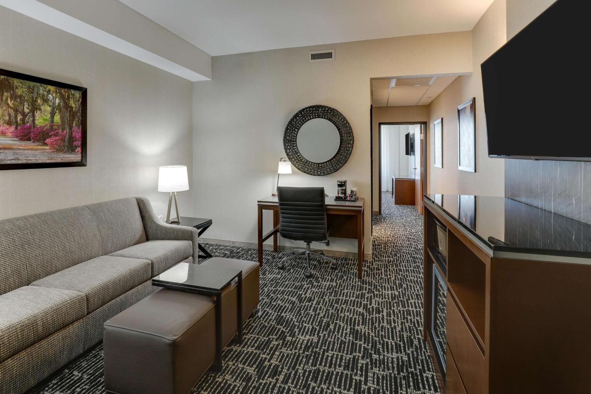 Drury Plaza Hotel Savannah بولِر المظهر الخارجي الصورة