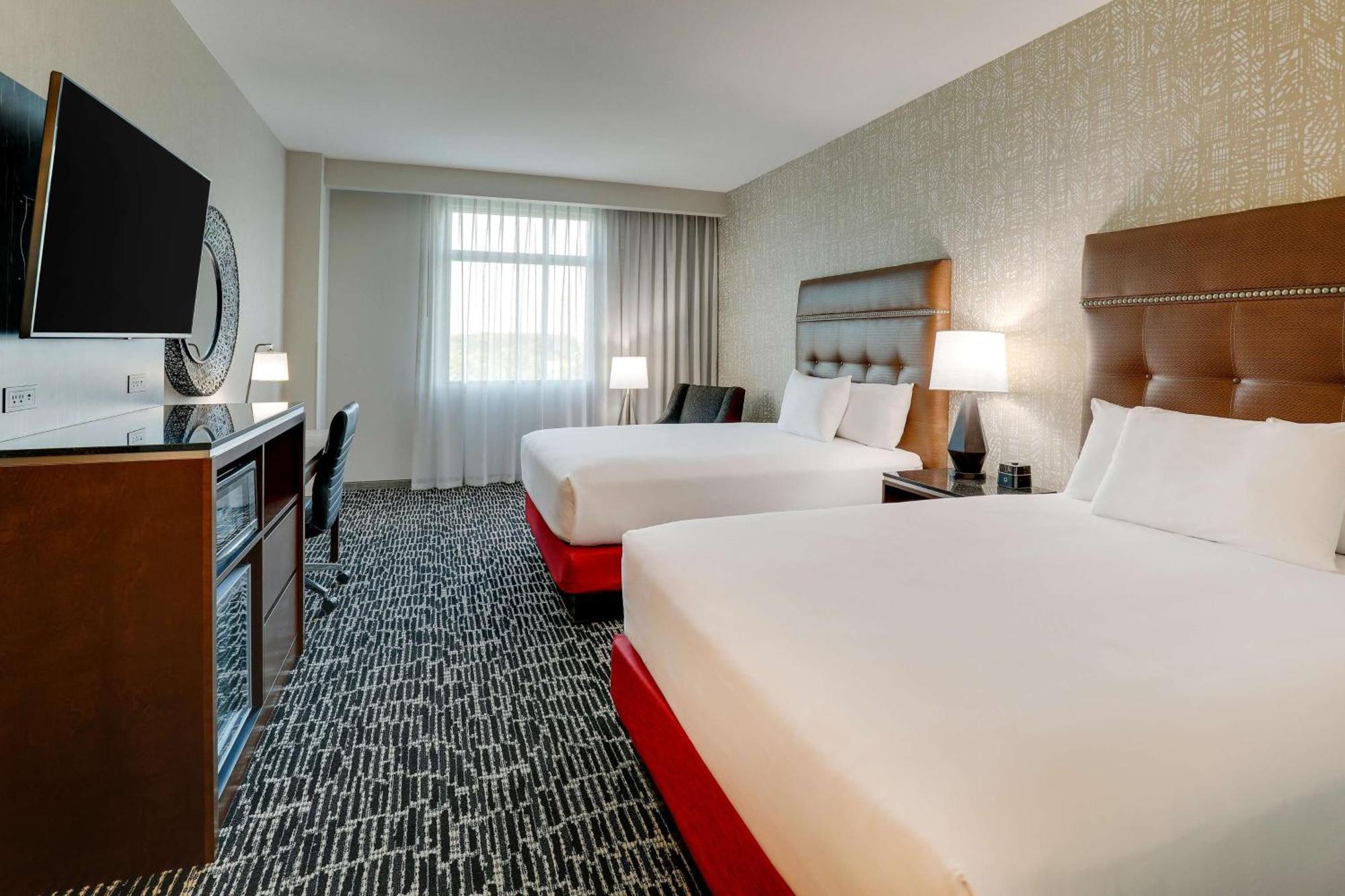 Drury Plaza Hotel Savannah بولِر المظهر الخارجي الصورة
