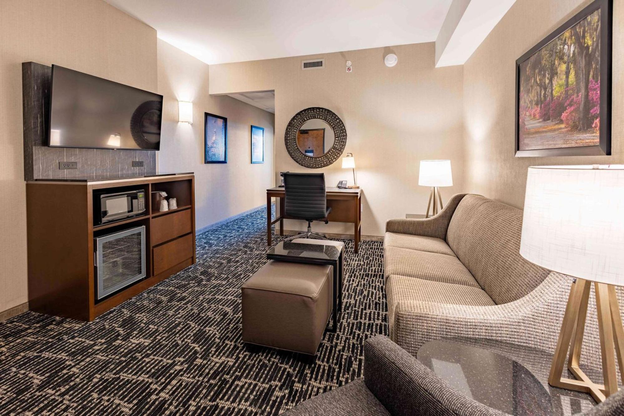 Drury Plaza Hotel Savannah بولِر المظهر الخارجي الصورة