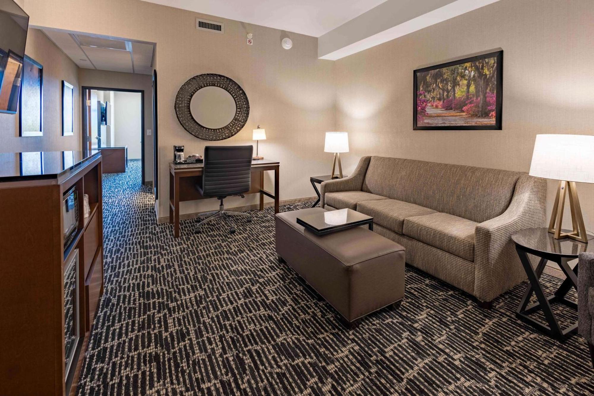 Drury Plaza Hotel Savannah بولِر المظهر الخارجي الصورة